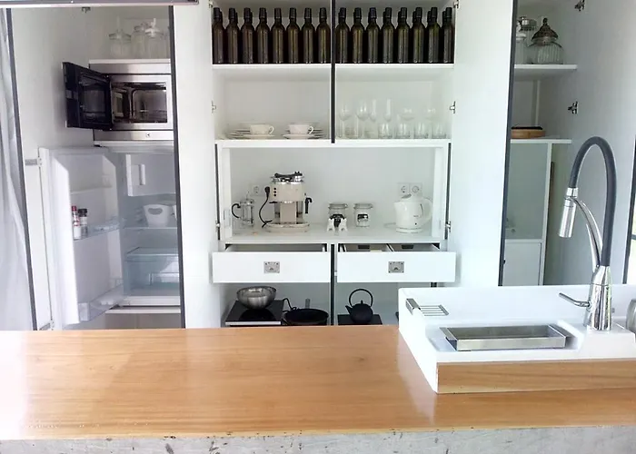 Refuge Astrolabe Rabo de Peixe